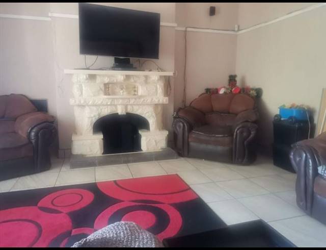 4 BEDROOM HOUSE FOR SALE IN GEDULD